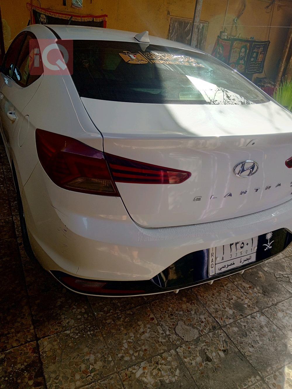هیوندای ئەلەنترا